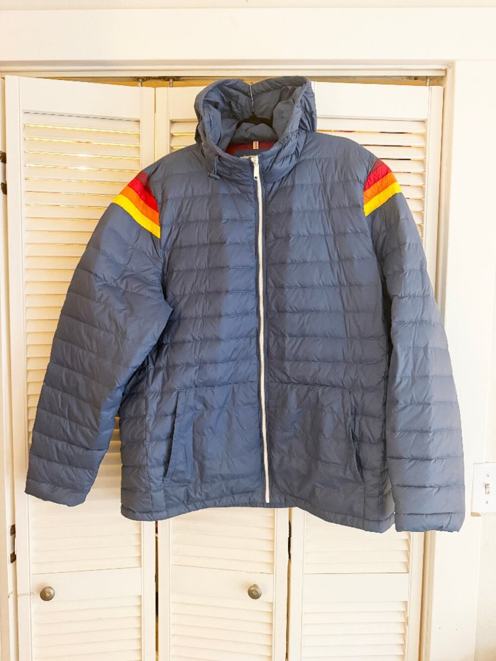 Marine Layer Banks Puffer jacket - Picture 5 of 9